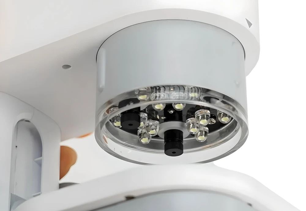 compound microscope with digital camera